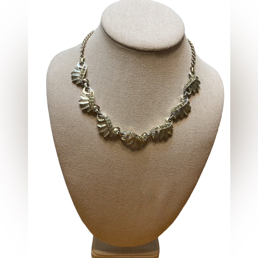 Vintage Sarah Coventry Silver Tone Rhinestone Necklace